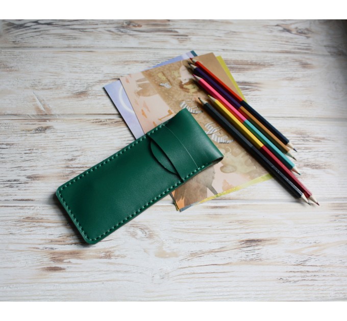Green leather flat pen sleeve