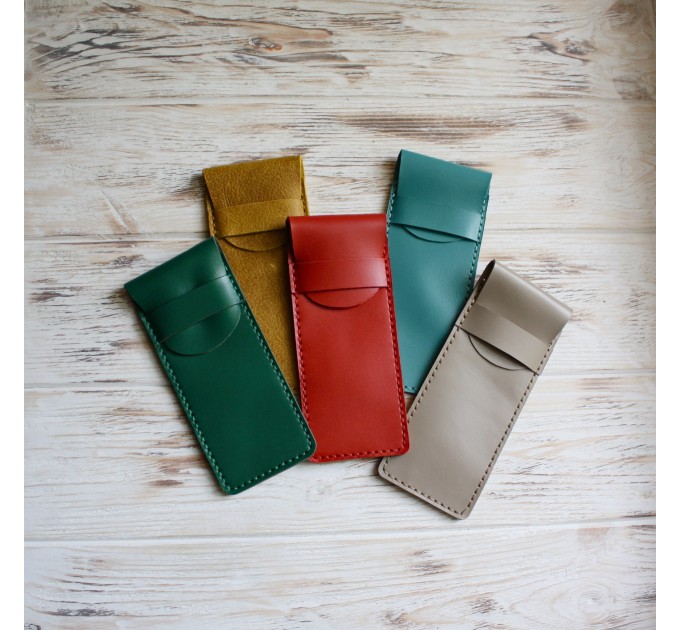Red leather flat pencil holder