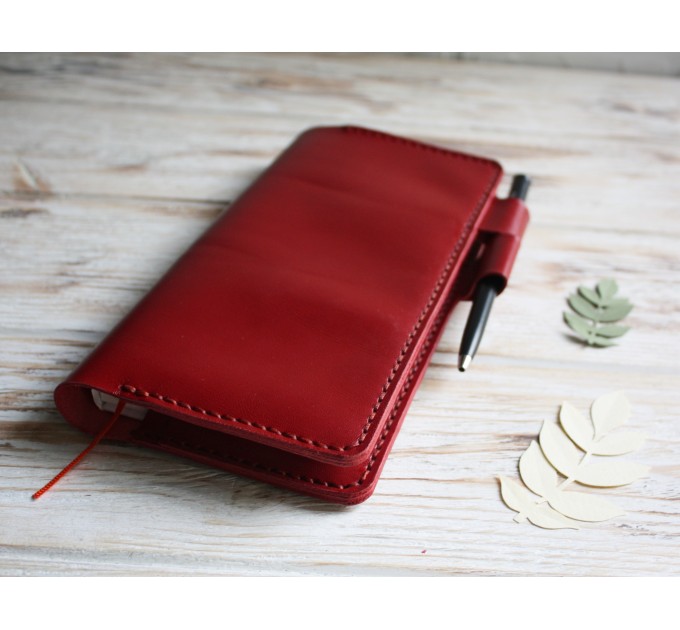 Cranberry red leather Hobonichi Weeks cover
