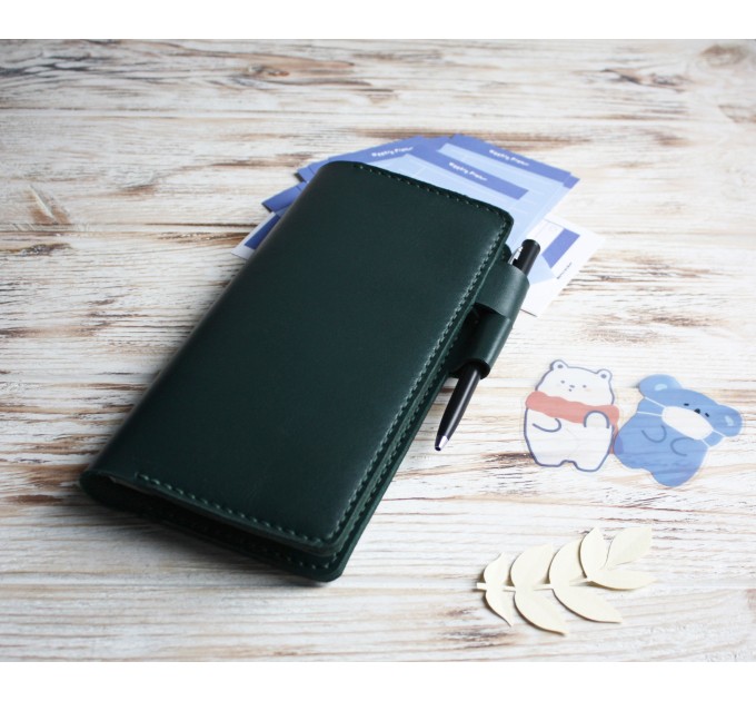 Green leather Hobonichi Weeks cover