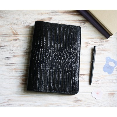 Black croco leather Wonderland222 cover