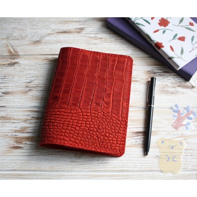 Red croco leather Wonderland222 cover