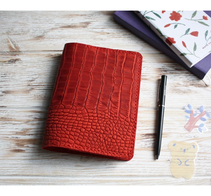 Red croco leather Wonderland222 cover